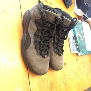 No box size 10 all legit